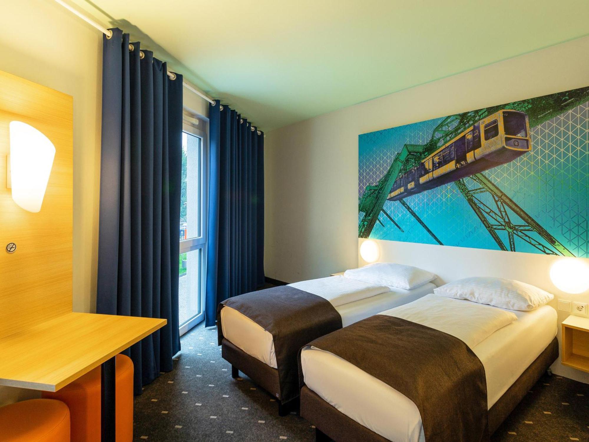 B&B Hotel Wuppertal City-Sued Exterior foto